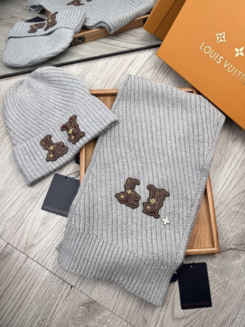 Louis Vuitton Caps Scarfs